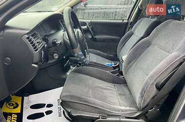 Лифтбек Opel Vectra 2000 в 