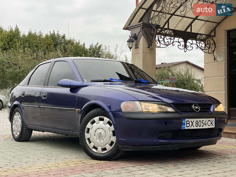Лифтбек Opel Vectra 1997 в 