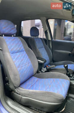 Лифтбек Opel Vectra 1997 в 