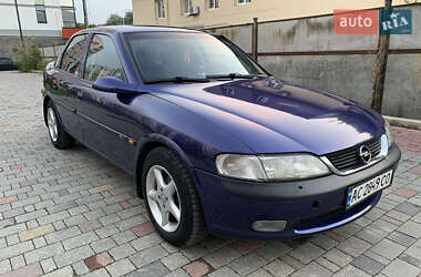 Седан Opel Vectra 1996 в 