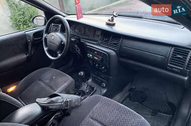 Седан Opel Vectra 1996 в 