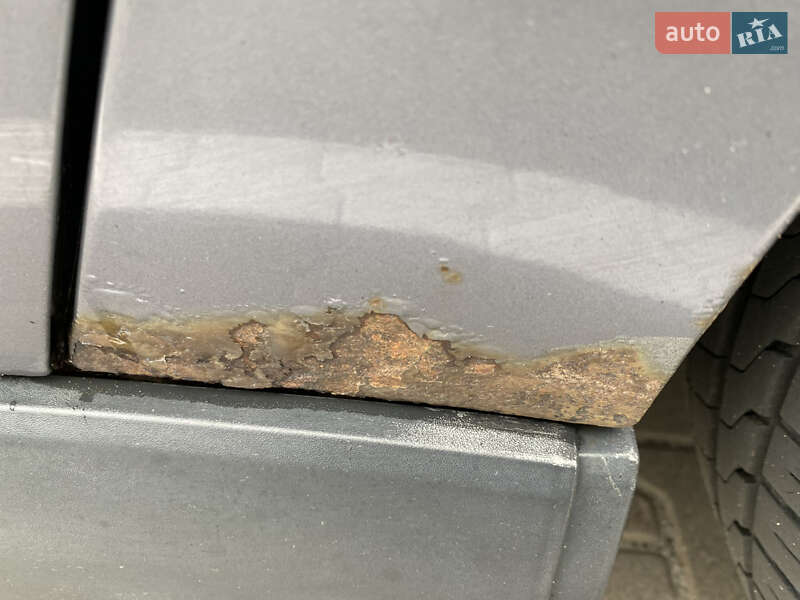 Седан Opel Vectra 2003 в Києві