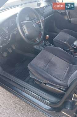 Седан Opel Vectra 1997 в 