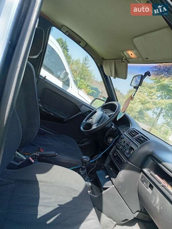 Седан Opel Vectra 1990 в Львові