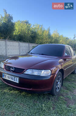 Лифтбек Opel Vectra 1997 в Одессе