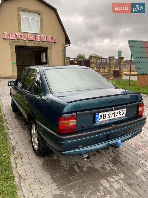 Седан Opel Vectra 1994 в Могилев-Подольске