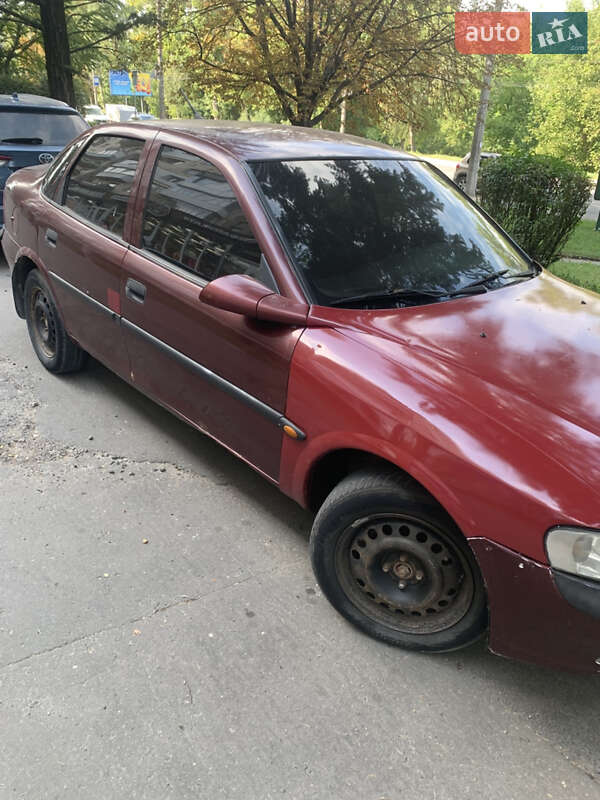 Седан Opel Vectra 1999 в Тернополе