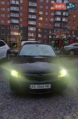 Седан Opel Vectra 2007 в Виннице