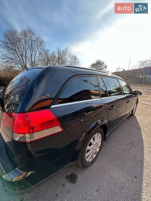 Универсал Opel Vectra 2006 в Каменском