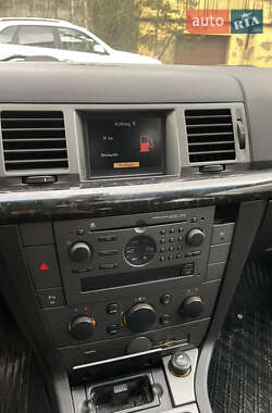 Универсал Opel Vectra 2003 в 
