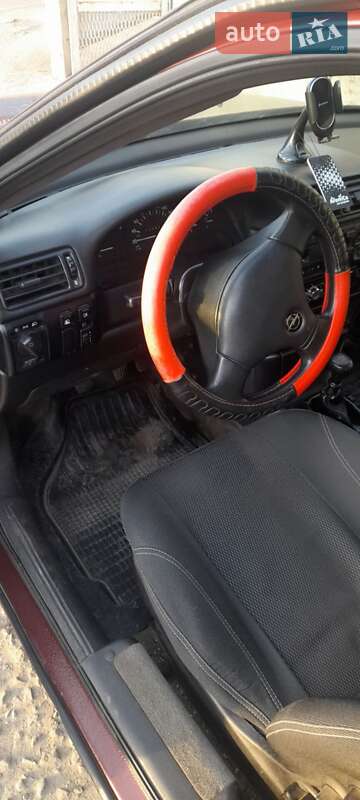 Седан Opel Vectra 1991 в Кременчуге