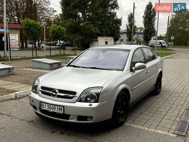 Седан Opel Vectra 2005 в Кременчуге