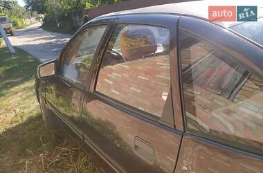 Седан Opel Vectra 1991 в 