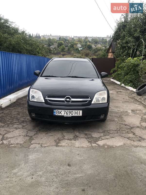 Універсал Opel Vectra 2004 в  фото Універсал Opel Vectra 2004 в