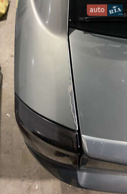 Лифтбек Opel Vectra 2004 в 
