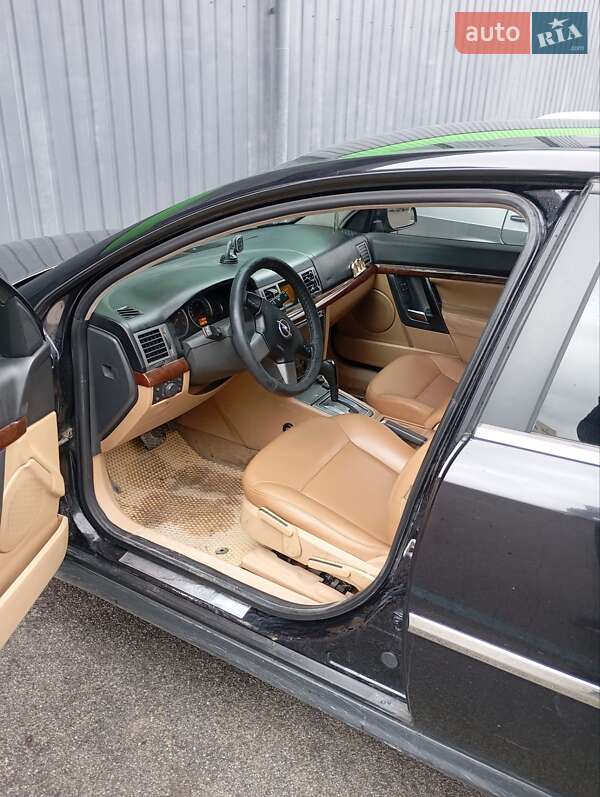 Седан Opel Vectra 2004 в Кам'янець-Подільському