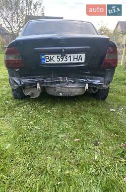 Седан Opel Vectra 1998 в 