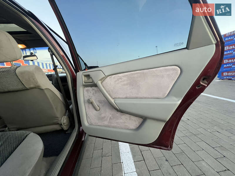 Седан Opel Vectra 1990 в Боярке фото 24 Седан Opel Vectra 1990 в Боярке