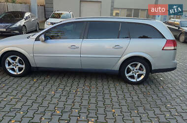 Универсал Opel Vectra 2005 в 