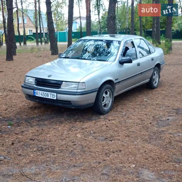Седан Opel Vectra 1990 в Києві фото 2 Седан Opel Vectra 1990 в Києві