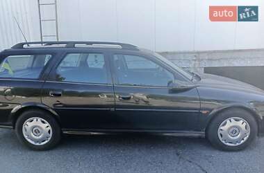 Универсал Opel Vectra 2002 в Киеве