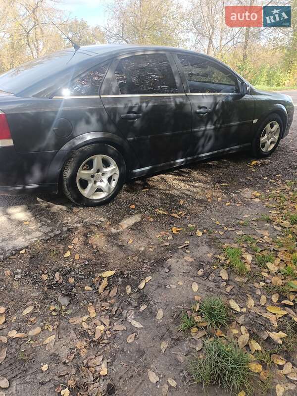 Седан Opel Vectra 2007 в Дубні