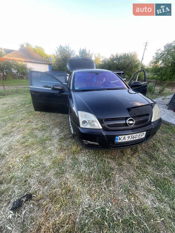Ліфтбек Opel Vectra 2003 в Золотоноші
