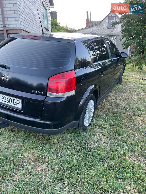 Ліфтбек Opel Vectra 2003 в Золотоноші