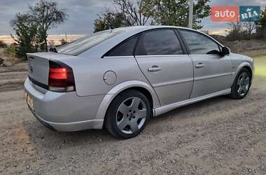 Лифтбек Opel Vectra 2003 в Николаеве