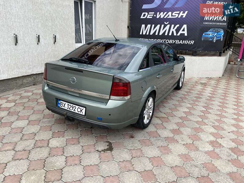 Лифтбек Opel Vectra 2003 в Каменец-Подольском