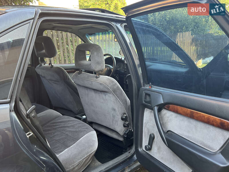 Седан Opel Vectra 1994 в Каменке-Бугской