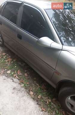 Седан Opel Vectra 1999 в 