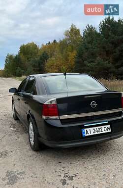 Седан Opel Vectra 2004 в 
