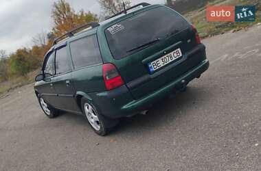 Универсал Opel Vectra 1998 в  фото 11 Универсал Opel Vectra 1998 в
