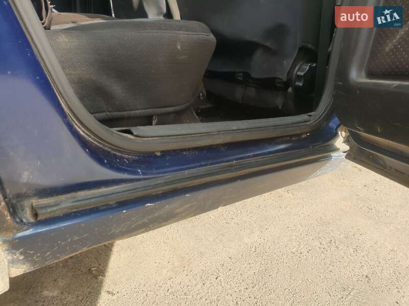 Седан Opel Vectra 1993 в Луцке фото 6 Седан Opel Vectra 1993 в Луцке