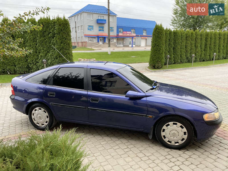 Ліфтбек Opel Vectra 1997 в Дунаївцях фото 24 Ліфтбек Opel Vectra 1997 в Дунаївцях