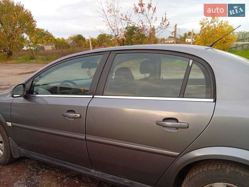 Седан Opel Vectra 2004 в Новому Бузі фото 7 Седан Opel Vectra 2004 в Новому Бузі