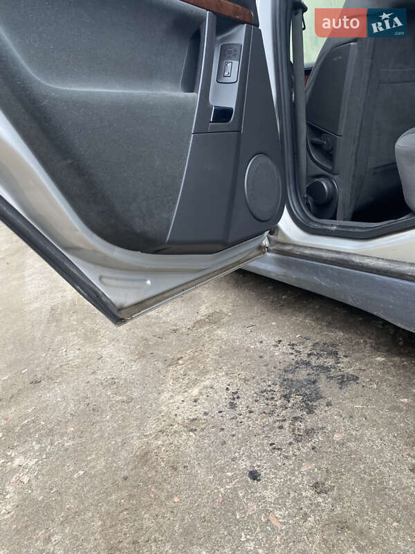 Седан Opel Vectra 2003 в Гостомеле