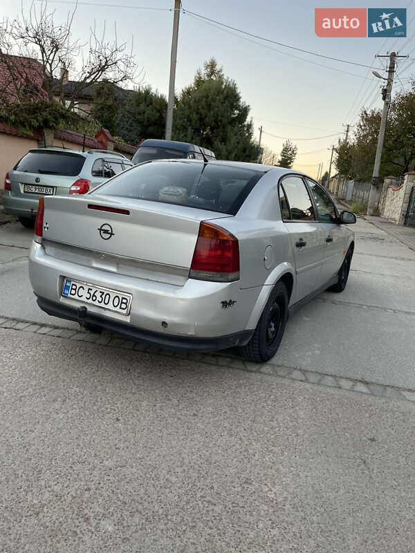 Седан Opel Vectra 2003 в Львове