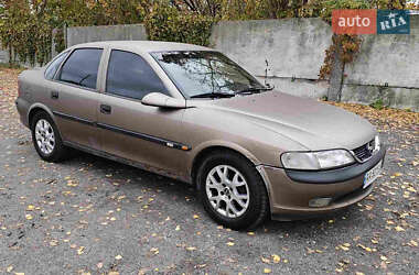 Седан Opel Vectra 1999 в Киеве