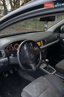 Универсал Opel Vectra 2007 в  фото 9 Универсал Opel Vectra 2007 в
