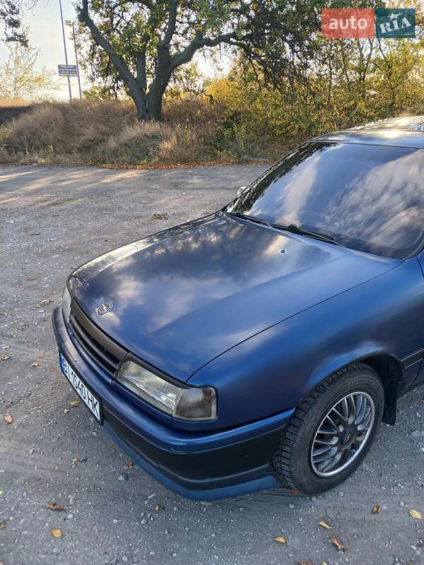 Седан Opel Vectra 1991 в Днепре