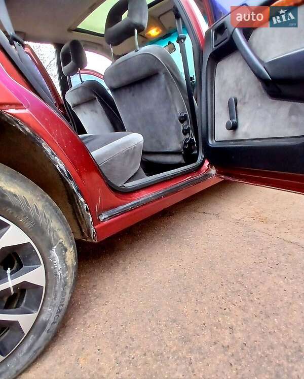 Седан Opel Vectra 1995 в Коростене