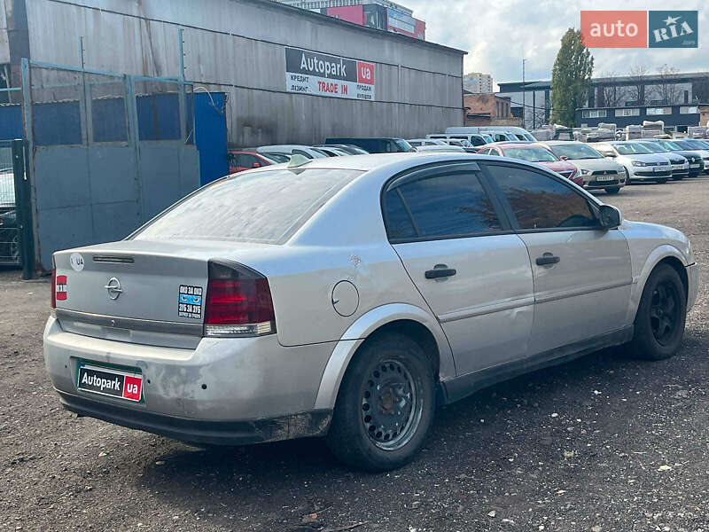 Седан Opel Vectra 2002 в Киеве фото 5 Седан Opel Vectra 2002 в Киеве