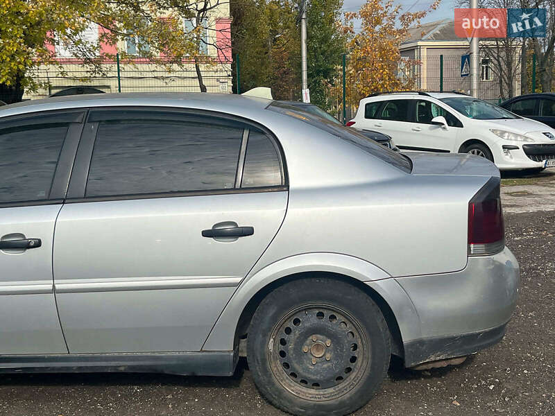 Седан Opel Vectra 2002 в Киеве фото 10 Седан Opel Vectra 2002 в Киеве