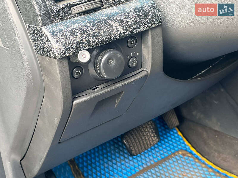 Седан Opel Vectra 2002 в Киеве фото 22 Седан Opel Vectra 2002 в Киеве