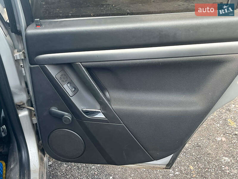 Седан Opel Vectra 2002 в Киеве фото 26 Седан Opel Vectra 2002 в Киеве