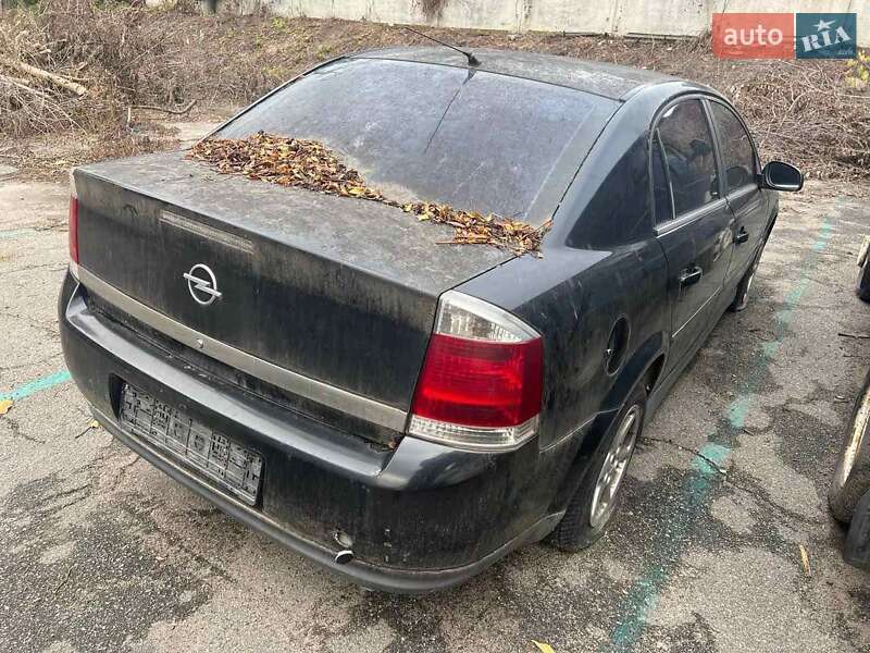 Седан Opel Vectra 2004 в Киеве фото 3 Седан Opel Vectra 2004 в Киеве