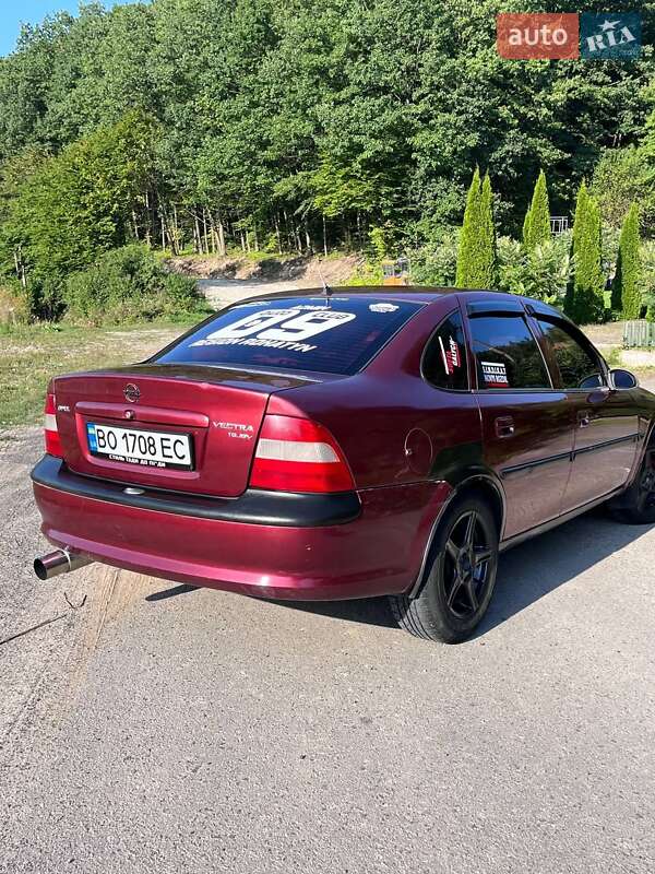 Седан Opel Vectra 1995 в Бурштині фото 10 Седан Opel Vectra 1995 в Бурштині