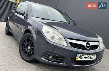Седан Opel Vectra 2007 в Днепре
